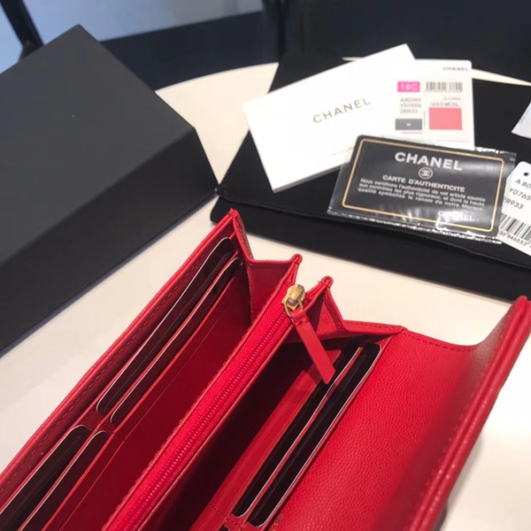 シャネル財布全体デザイン